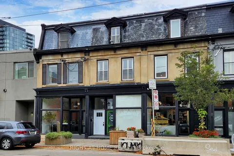 394 King Street, Toronto, ON M5A 1K9