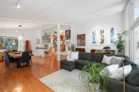 11 Bayhampton Court, Toronto, ON M3H 5L5