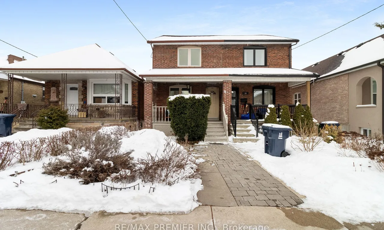 37 Amherst Ave, Toronto, ON M6E 1Z2