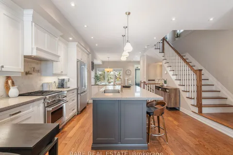 24 Lemay Rd, Toronto, ON M4S 2X3