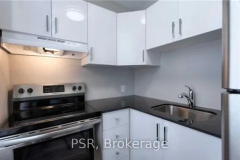 205 Gerrard Street, Toronto, ON M5A 2E7