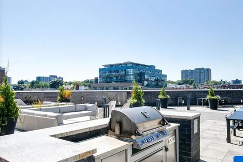 20 Minowan Miikan Lane, Toronto, ON M6J 0E5
