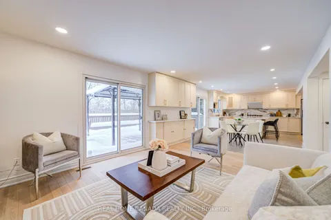 20 Saddletree Drive, Toronto, ON M2H 3L3