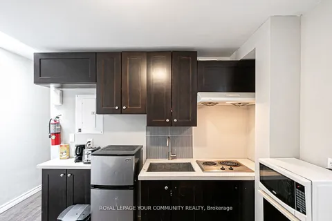 106A Pembroke Street, Toronto, ON M5A 2N8
