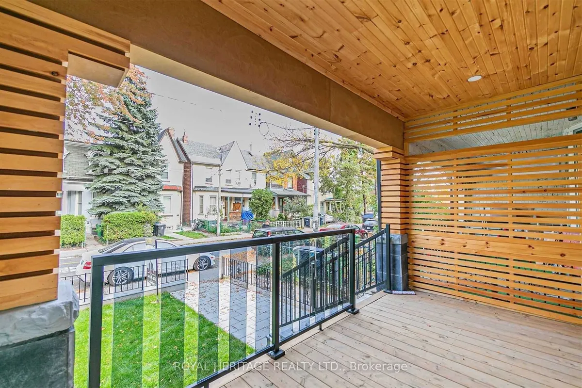 66A Bellevue Avenue, ON M5T 2N4