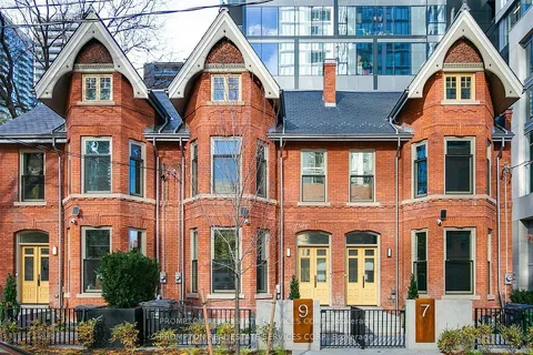 9 Gloucester Street, Toronto, ON M4Y 1L8