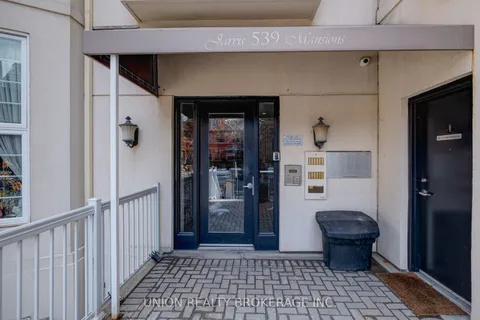 539 Jarvis Street, Toronto, ON M4Y 2H7