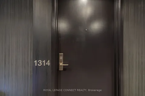 20 Edward Street, Toronto, ON M5G 0C5