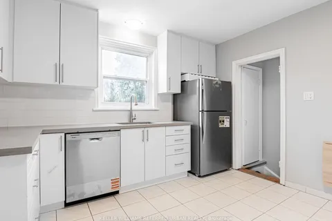 16 Prince Charles Drive, Toronto, ON M6A 2H3