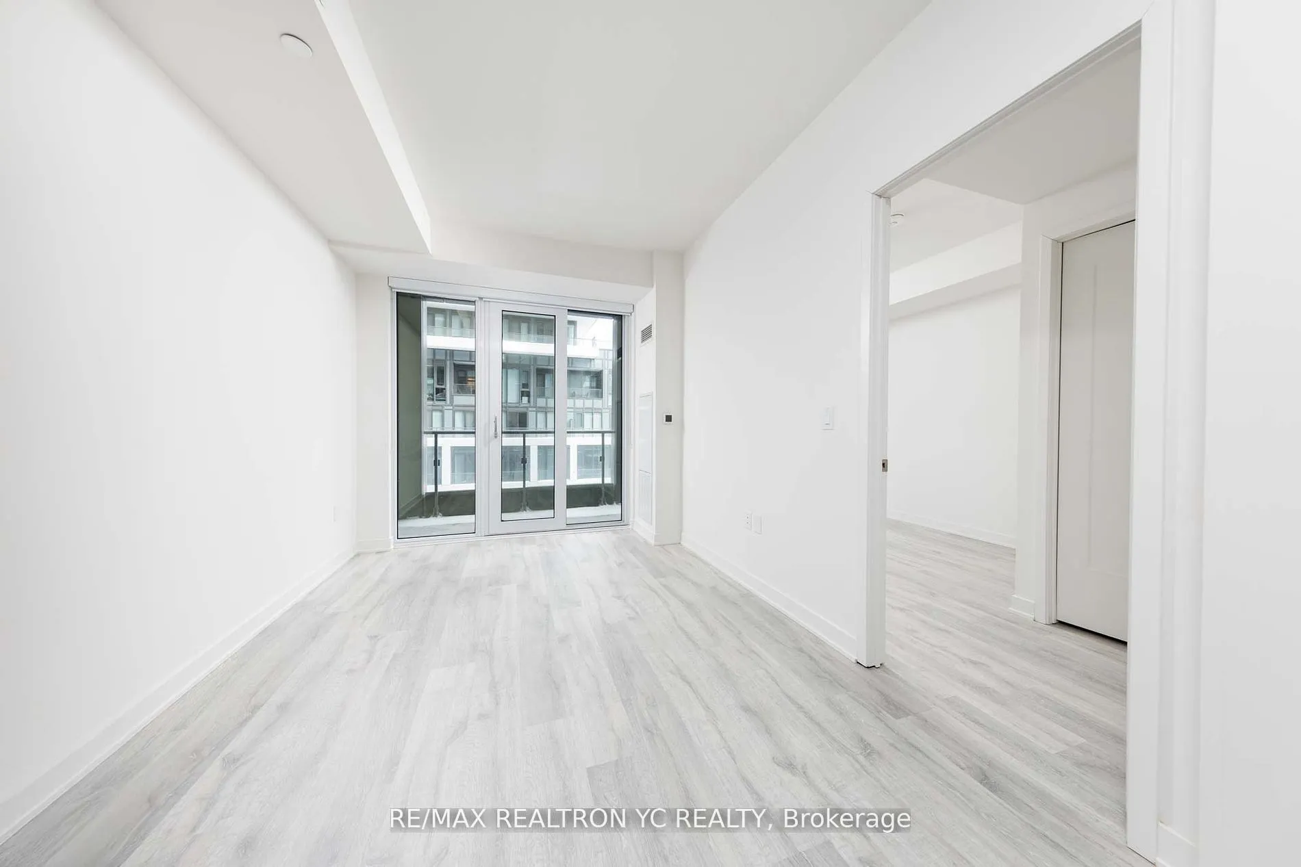 135 Lower Sherbourne Street, Toronto, ON M5A 1Y4