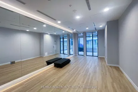 135 Lower Sherbourne Street, Toronto, ON M5A 1Y4