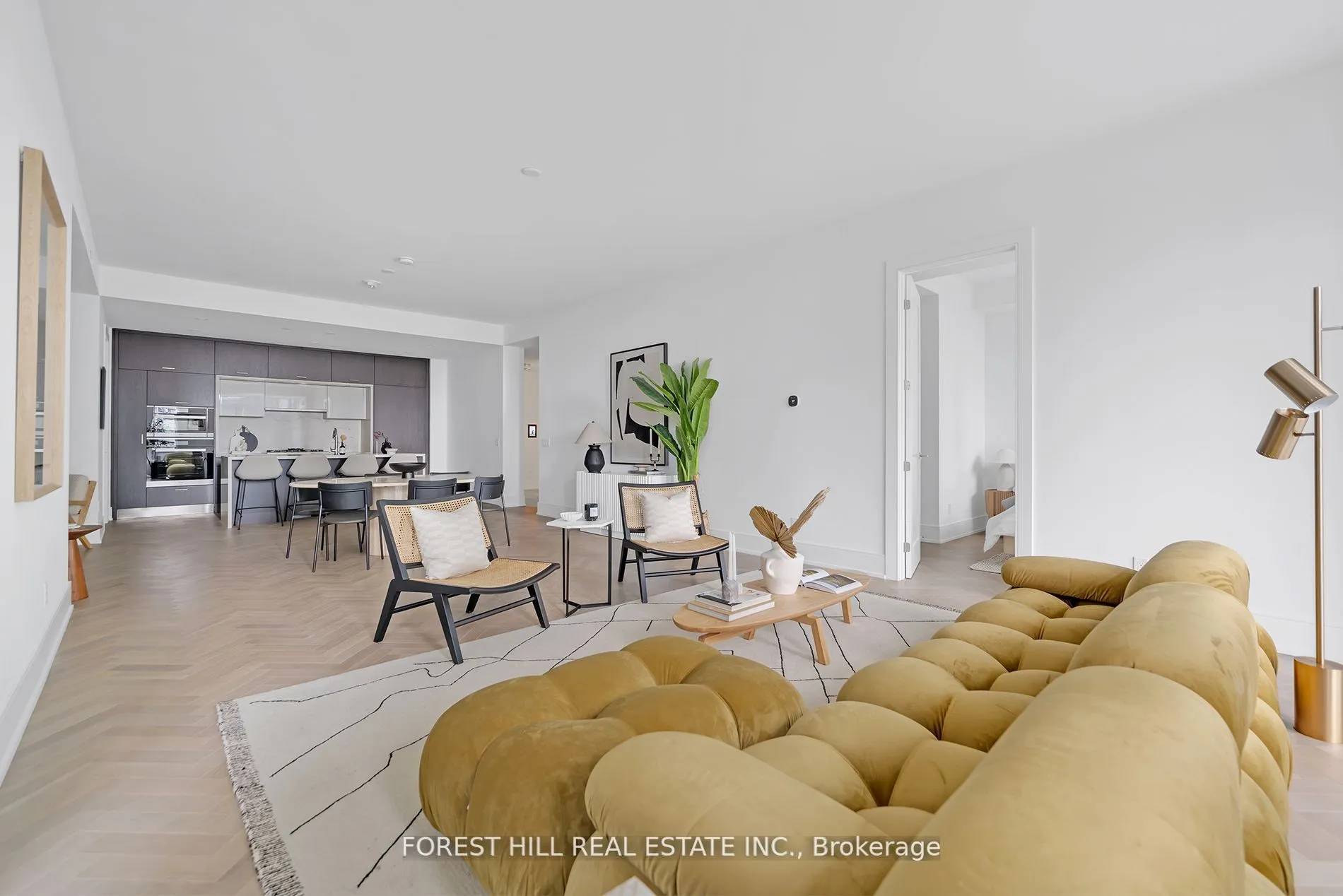 455 Wellington Street, Toronto, ON M5V 0V8