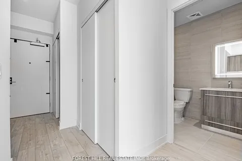 8 Cumberland Street, Toronto, ON M4W 0B6