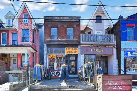 38 Kensington Avenue, Toronto, ON M5T 2J9