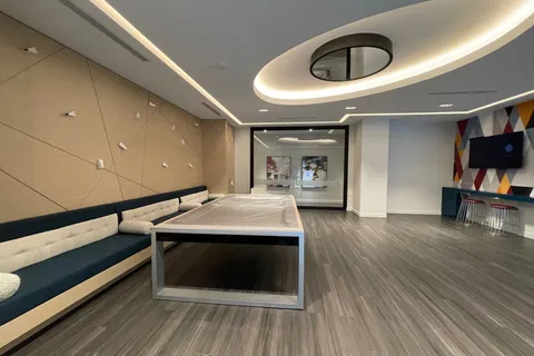 135 Lower Sherbourne Street, Toronto, ON M5A 1Y4