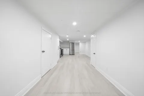 430 Euclid Avenue, Toronto, ON M6G 2S9