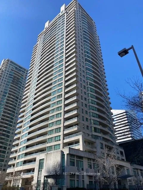 23 Hollywood Avenue, Toronto, ON M2N 7L8