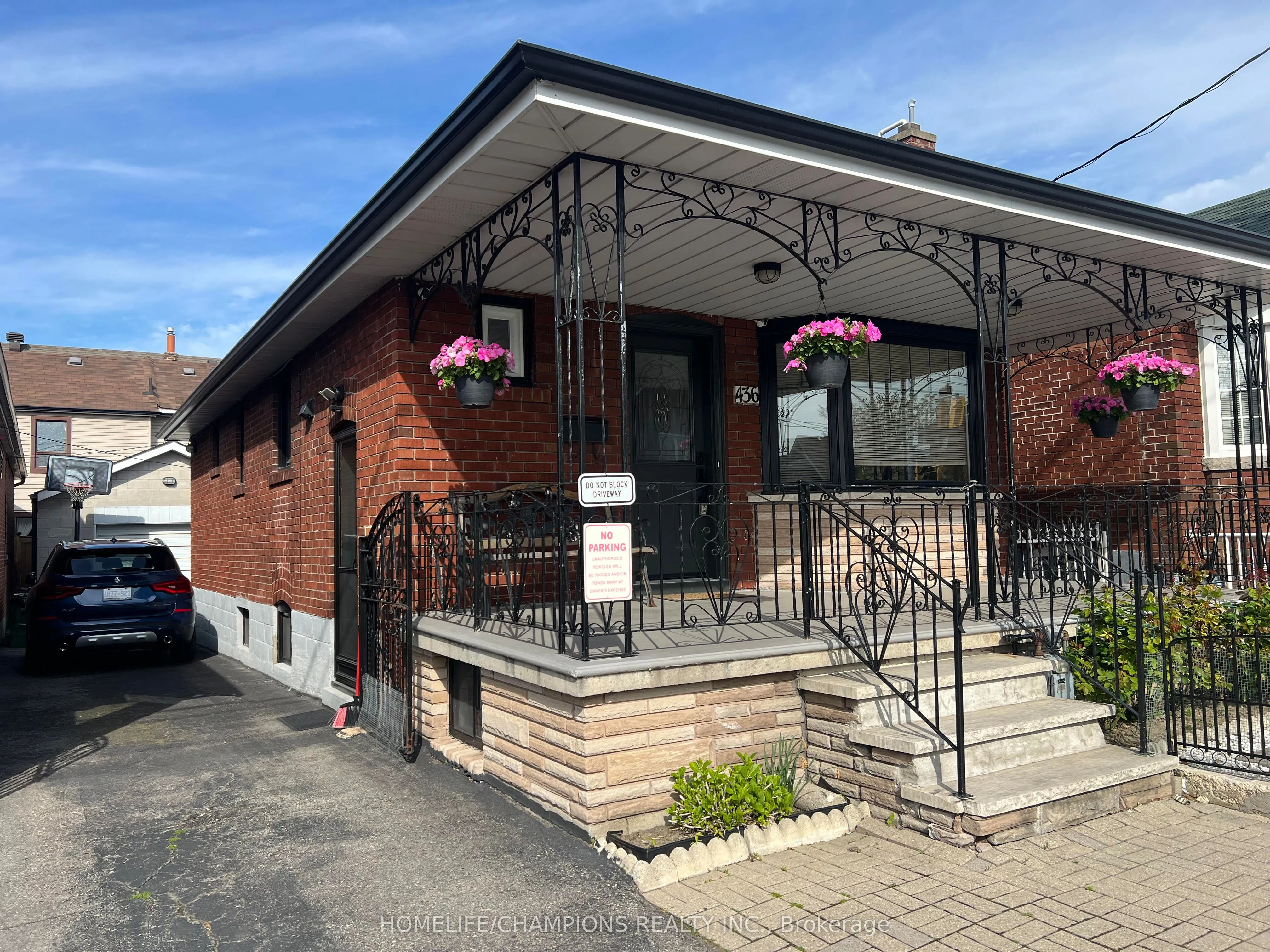 436 Oakwood Avenue, Toronto, ON M6E 2W5