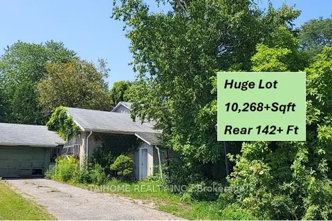 15 Merredin Place, Toronto, ON M3B 1S7