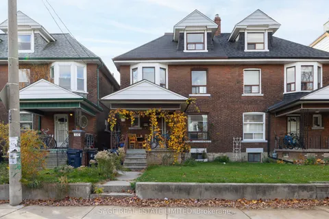 112 Beatrice Street, Toronto, ON M6J 2T3