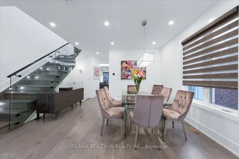 46 Franklin Avenue, Toronto, ON M2N 1B6