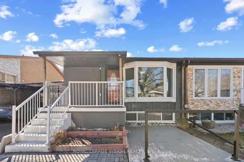 58 Pynford Crescent, Toronto, ON M3A 1W8