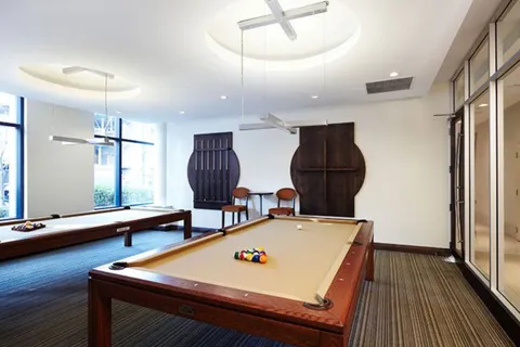 600 Fleet Street, Toronto, ON M5V 1B7