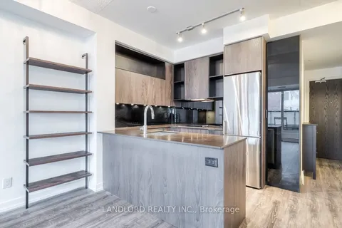 200 Sackville Street, Toronto, ON M5A 0C4