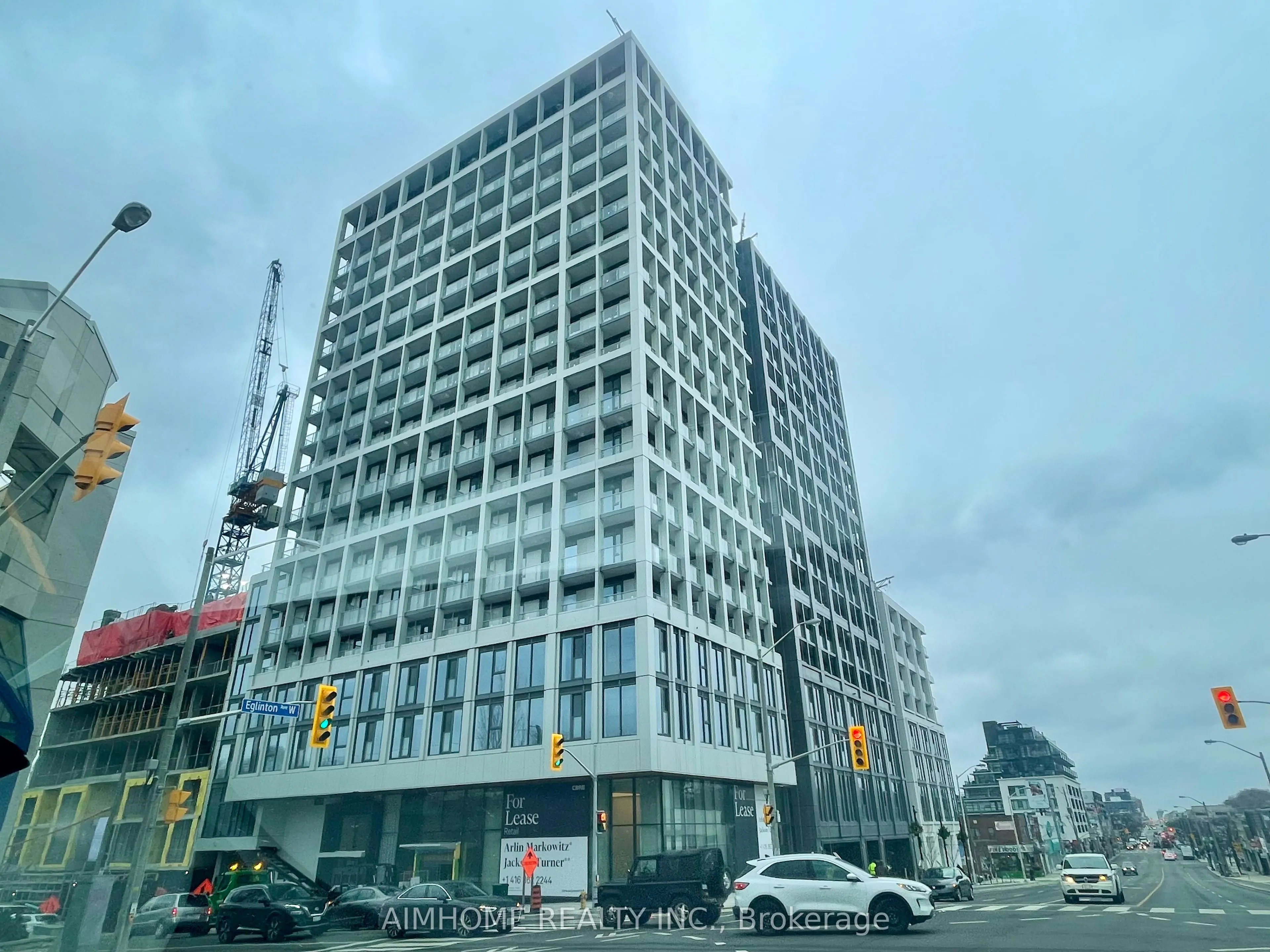 2020 Bathurst Street, Toronto, ON M5P 0A6