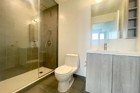 2020 Bathurst Street, Toronto, ON M5P 0A6