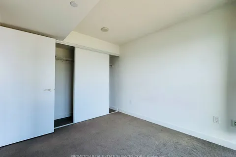75 Queens Wharf Road, Toronto, ON M5V 0J8