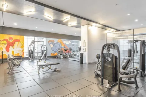 125 Peter Street, Toronto, ON M5V 0M2