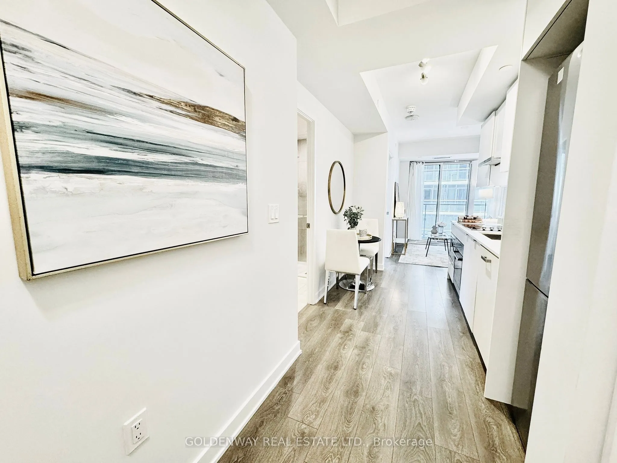 195 Redpath Avenue, Toronto, ON M4P 0E4