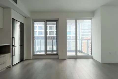 251 Jarvis Street, Toronto, ON M5B 2C2