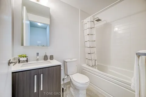 5180 Yonge Street, Toronto, ON M2N 0K5