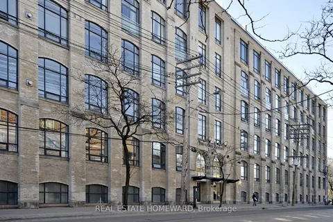 993 Queen Street, Toronto, ON M6J 1H2