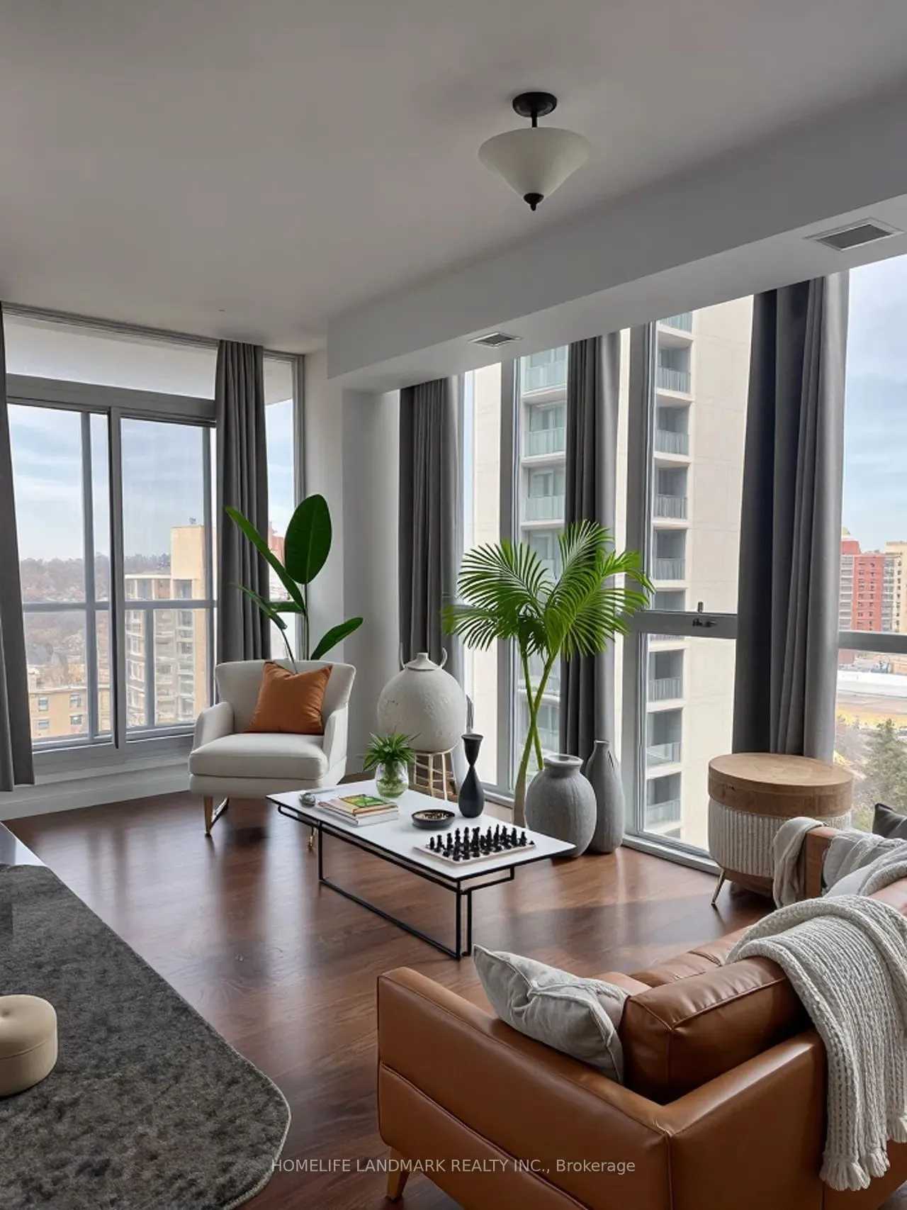 530 St Clair Avenue, Toronto, ON M6C 0A2