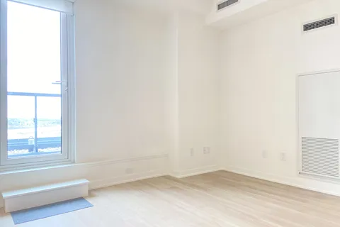 500 Wilson Avenue, Toronto, ON M3H 0E5