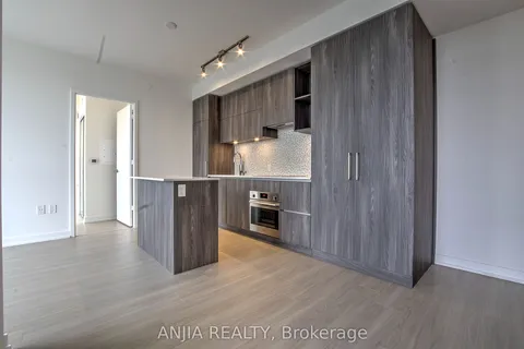 1 Yorkville Avenue, Toronto, ON M4W 0B1