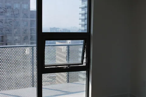 11 Wellesley Street, Toronto, ON M4Y 1E8