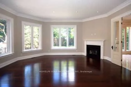 82 York Road, ON M2L 1H8