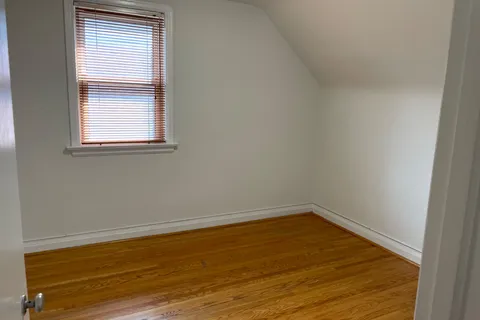 209 Homewood Avenue, Toronto, ON M2M 1K4