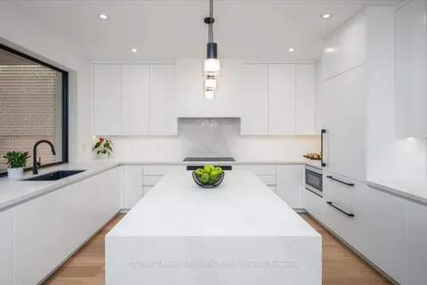 37 Woodlawn Avenue, Toronto, ON M4V 1G6