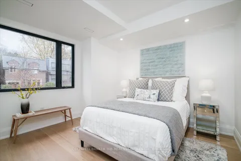 37 Woodlawn Avenue, Toronto, ON M4V 1G6