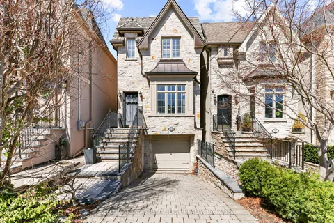 578 Woburn Avenue, Toronto, ON M5M 1L9