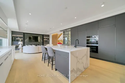 169 Poyntz Avenue, Toronto, ON M2N 1J5