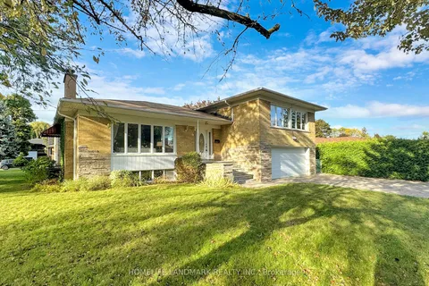 6 Morewood Crescent, Toronto, ON M2K 1L7