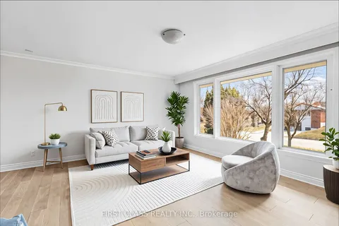 196 Acton Avenue, Toronto, ON M3H 4H5