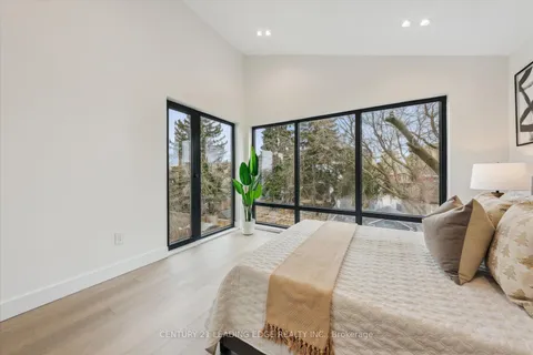 257 Robina Avenue, Toronto, ON M6C 3Y9
