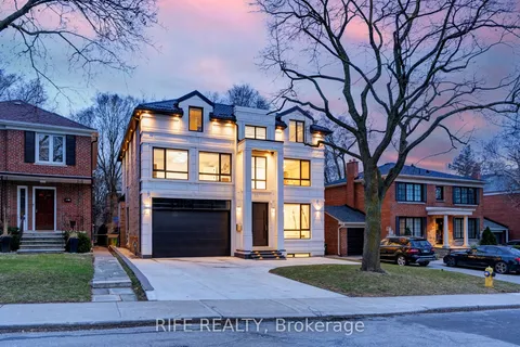615 Briar Hill Avenue, Toronto, ON M5N 1N4
